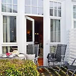 Apartmenthaus Strandstrasse 16 Apartamento *