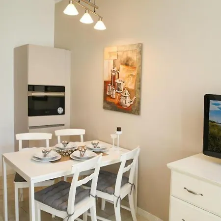 Apartmenthaus Strandstrasse 16