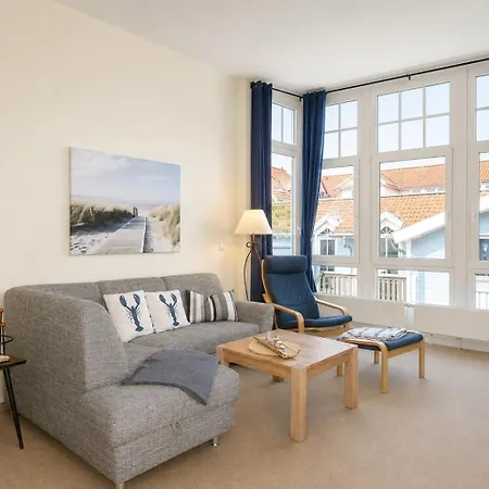 Apartmenthaus Strandstrasse 16 *
