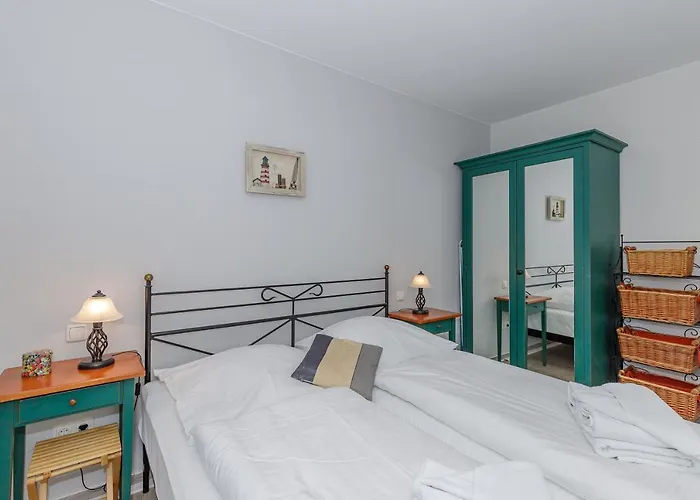Apartment Apartmenthaus Strandstraße 16 Ostseebad Kühlungsborn